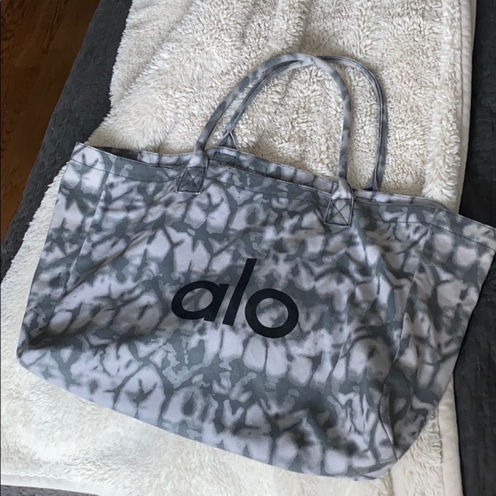 Alo Yoga Tie-Dye Tote